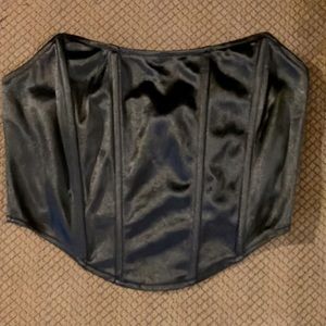 Cute black crop top worn once